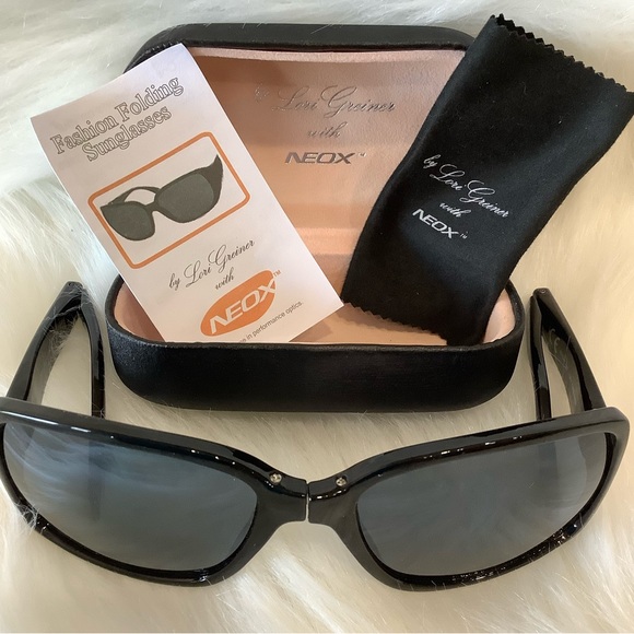 Lori Greiner Accessories - NEW Lori Greiner Neox Original Folding Sunglasses with Case